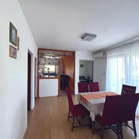 Lovorka Rab Town
