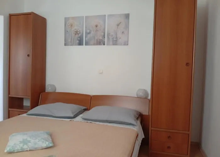 Lovorka 公寓 拉布