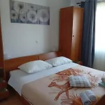شقة Lovorka راب